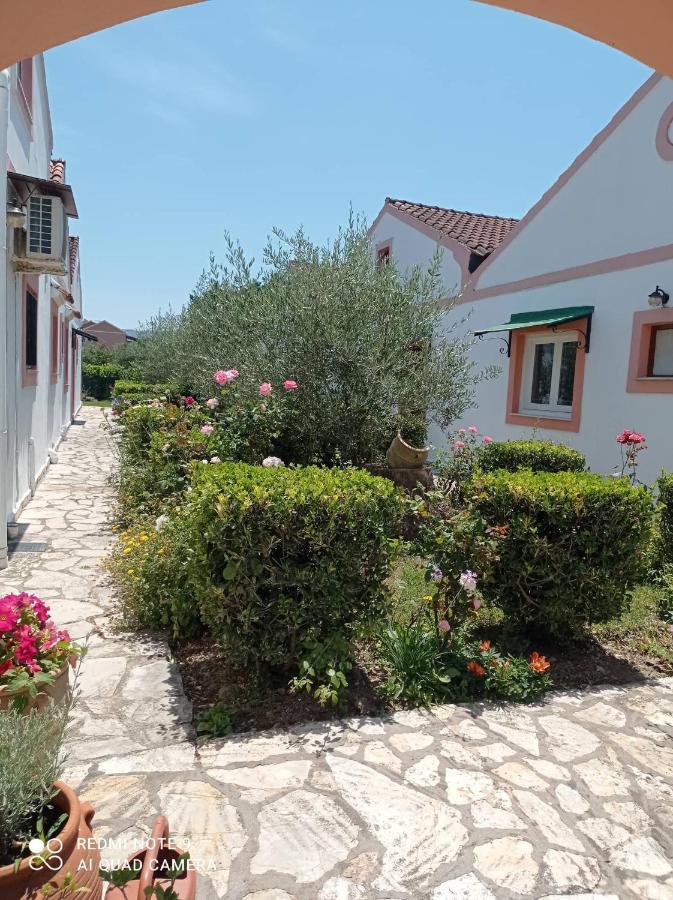 Villa Yannis Roda  Exteriér fotografie